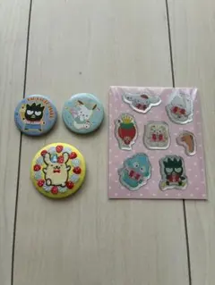 산리오 キャラクターズ いちご新聞付録ぷっくりシール＆缶バッジ 4점 세트