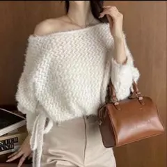 ナイスクラップNICE CLAUPフェザーメッシュトップス　サイドリボントップス