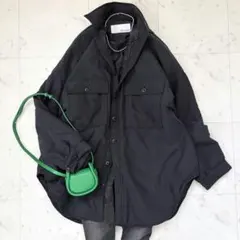 ウィムガゼット　ナカワタシャツブルゾン　中綿入りシャツ　ブラック