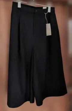 ユニクロ クロップドパンツ