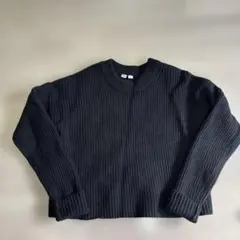ユニクロ　ニット　ブラック
