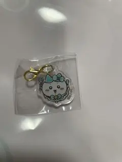 まじかるちいかわ　ミニアクリルチャーム　ハチワレ