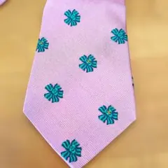 シャネル　ネクタイ　リメイクに　ハンドメイド