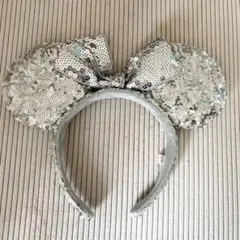 ディズニー　ミニー　カチューシャ　スパンコール　ラメ　シルバー