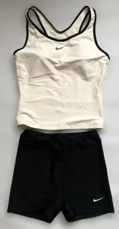 NIKEスイムウェア上M下Sアイボリー×黒着心地抜群！
