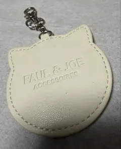 新品未使用品　PAUL & JOE 猫型ミラー付きバッグチャーム