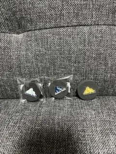 mont-bell ピンバッジ　新品未使用