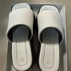 厚底ホワイトラバーソールサンダル Mサイズ