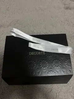 DECORTE ギフトボックス ブラック 中型