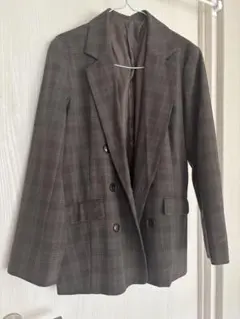 ブラウン系チェック柄 ダブルボタン テーラードジャケット　Lサイズ