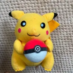 お値下げしました　ピカチュー　　ぬいぐるみ