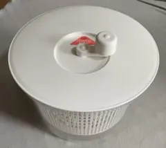 サラダボール　バリバリサラダのサムネイル