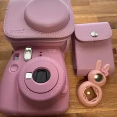 instax mini 8+ ストロベリー