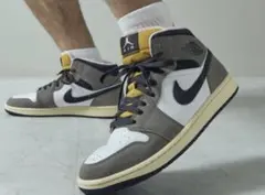 28cm NIKE AIR JORDAN1 MID Cave Stone