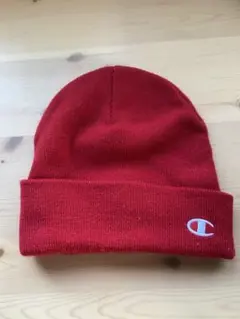Champion 赤 ニット帽のサムネイル