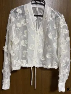 Spick & Span シアー刺繍ブルゾン ホワイトのサムネイル