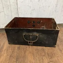 1960's ヴィンテージ ファイバー アイアン キャリー ボックス 配達箱