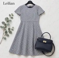 美品(11) Leilian ​美シルエット 洗練デニム風フレアワンピース - メルカリ