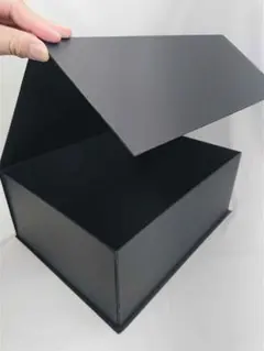 ♡シャネル CHANEL ギフトボックス ブラック系 空箱