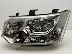 デリカ HID ヘッドライト 左 バラスト バーナー付 100-87918のサムネイル