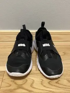 【キッズ】ナイキ　フレックスランナー2