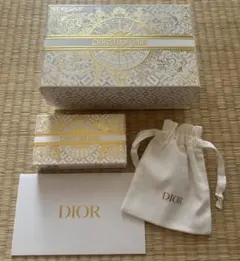 Dior ホリデーギフトセット クリスマスボックス 巾着袋