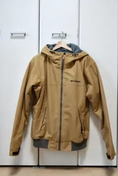 コロンビア 防寒ジャケット フリース裏地 フード付 メンズ　キャメル