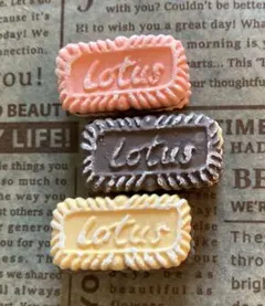 粘土ミニチュアクッキーサンド　Lotus
