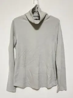 【匿名配送】UNIQLO フリース 起毛 タートルネック グレー