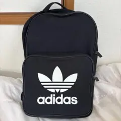 adidas トレフォイルロゴ リュックサック ブラック