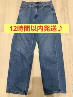 ユニクロ　ストレートジーンズ　28 71cm