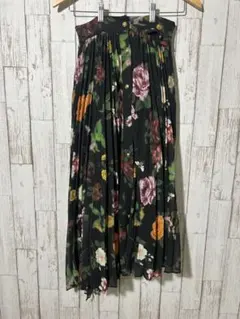 AMERIフラワープリントプリーツスカート
