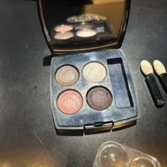 CHANEL レ キャトル オンブル アイシャドウ