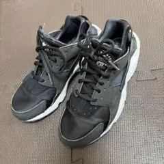 NIKE エアハラチ　スニーカー