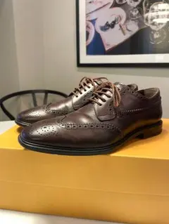 美品❣️TOD'S トッズ ウイングチップ 革靴 ドレスシューズ 焦茶 箱付属✨のサムネイル