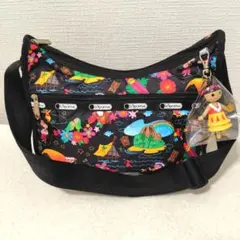 ◆未使用品◆レスポートサック　イッツアスモールワールド　ハワイ限定　キーホルダー