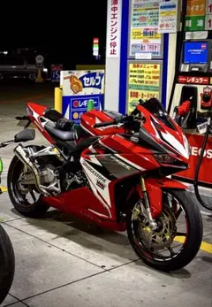 8月まで掲載❗️Honda CBR250RR 2017年式のサムネイル