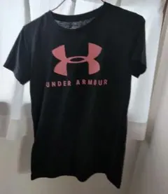 UNDER ARMOUR ブラック Tシャツ Mサイズ