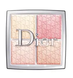 ✨️ディオール バックステージ フェイス グロウ パレット ハイライター 004✨️