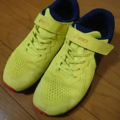 asics Lazerbeam イエロー　 スニーカー　　22.5cm