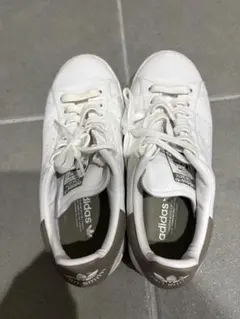 adidas スタンスミス　23.5cm