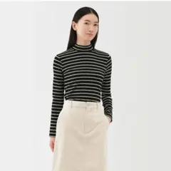 無印良品　起毛フライス編みハイネック長袖Tシャツ