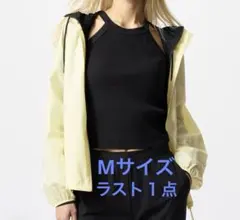 ユニクロポケッタブルUVカットパーカーイエローMサイズ完売品　新品未使用