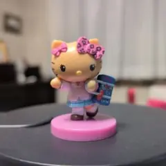 ハローキティ チョコエッグ コラボレーション 日焼けギャル