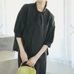 未使用品ハッシュニュアンス　25SS ラビットタイシャツ 黒のサムネイル
