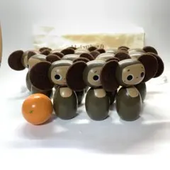 新品 チェブラーシカ 起き上がりこぼし レッドブラウン - メルカリ