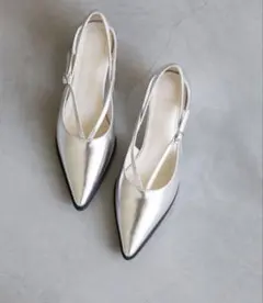 menue パンプス 1140 シルバー 24.5cmのサムネイル