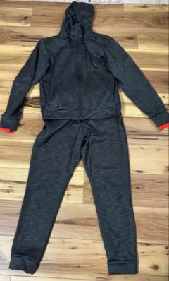 Item thumbnail for item 9b249782-bb98-4c2a-9ec3-da89882d4ea0