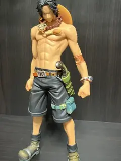 エース フィギュア ワンピース