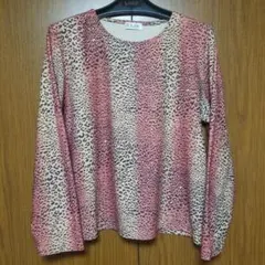ヒョウ柄 トップス